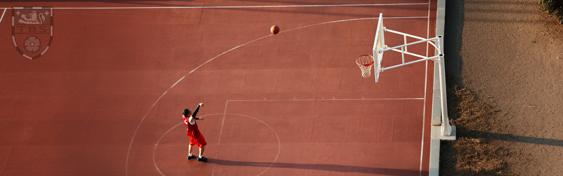 Basketball beim TBS Verein Saarbrücken Saarland Basketballfeld
